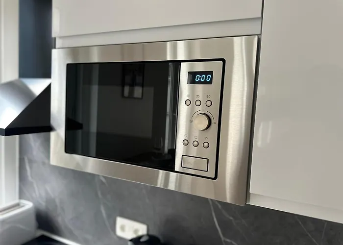 Appartement Lovely 1br & 1lr For 4p, Only 15 Min Walk To Center Gent